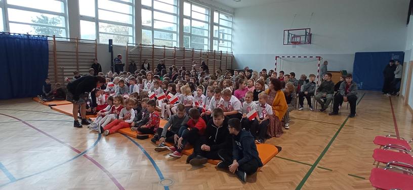 #SzkołaDoHymnu